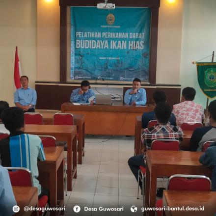 BELAJAR BUDIDAYA IKAN HIAS